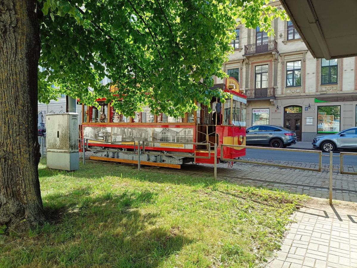 Centrally Located Studio Apartment Рига Экстерьер фото